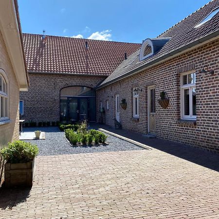 B&B Aasterbergerhoeve Echt Eksteriør billede