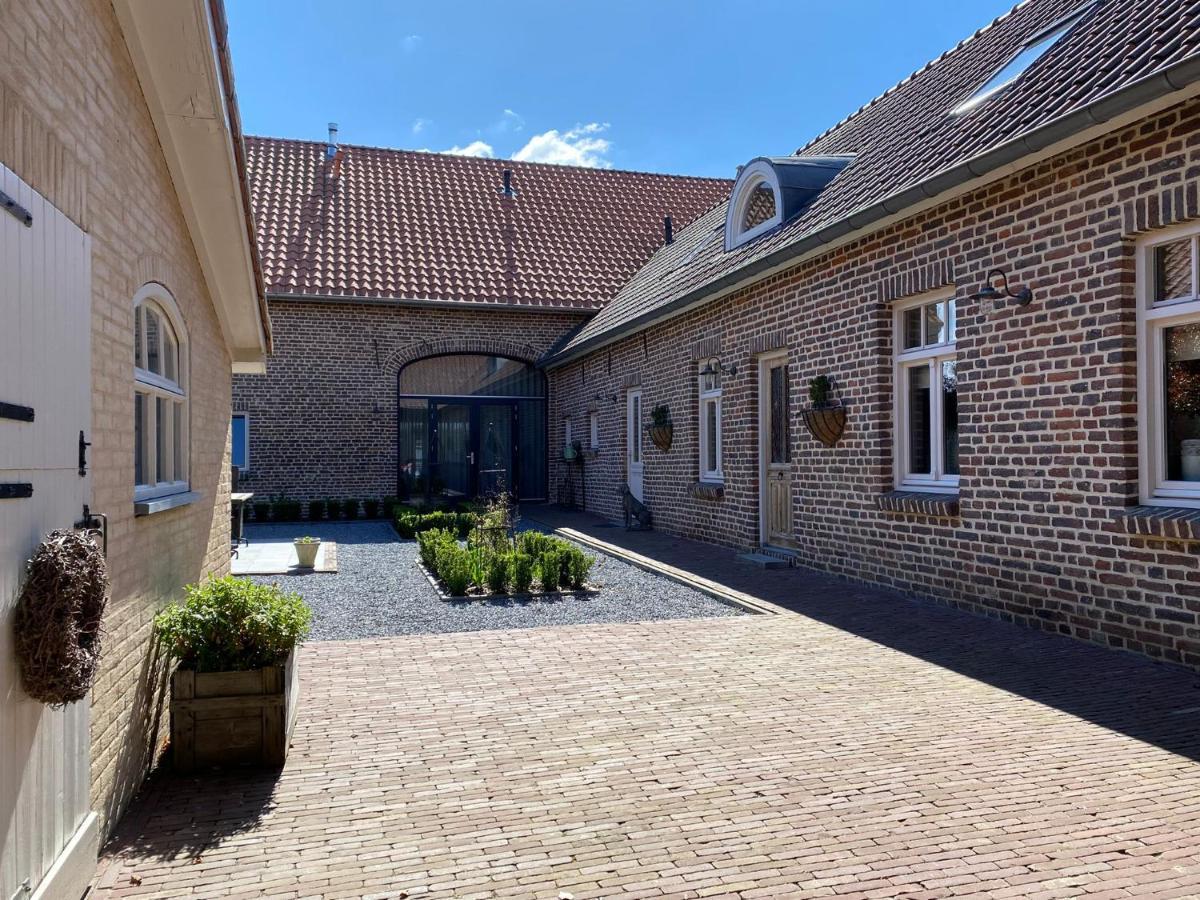 B&B Aasterbergerhoeve Echt Eksteriør billede