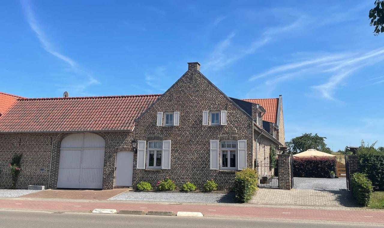 B&B Aasterbergerhoeve Echt Eksteriør billede
